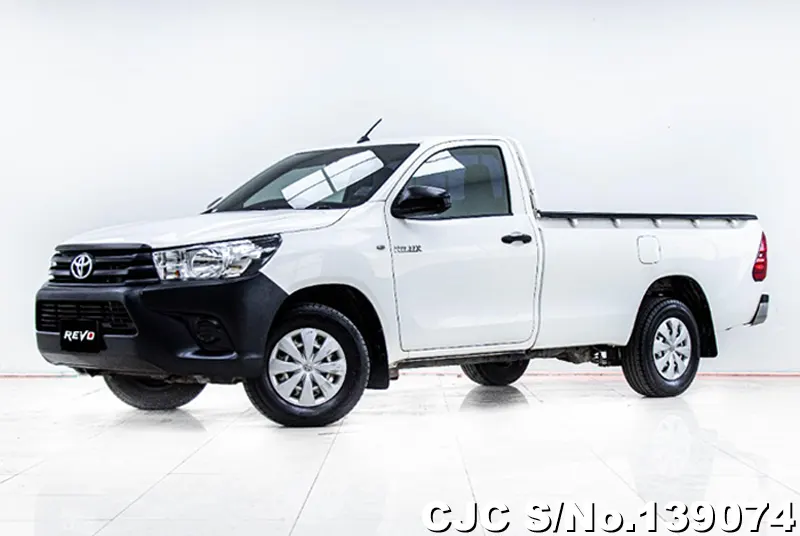 2017 Toyota / Hilux / Revo Stock No. 139074