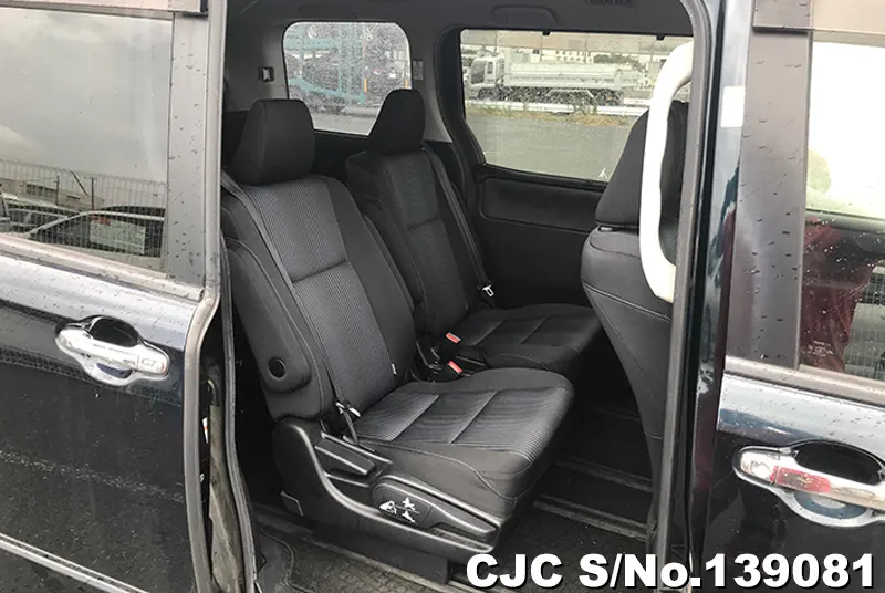 2015 Toyota / Voxy Stock No. 139081