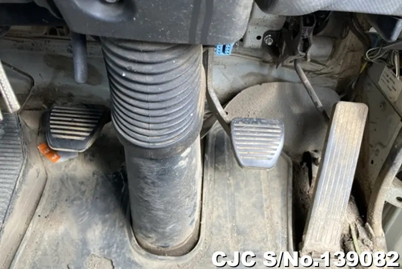 2014 Isuzu / Forward Stock No. 139082