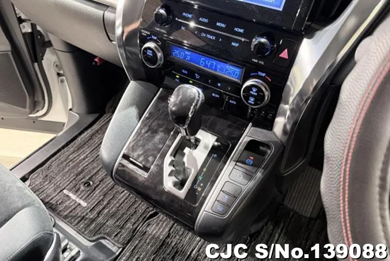 2020 Toyota / Alphard Stock No. 139088