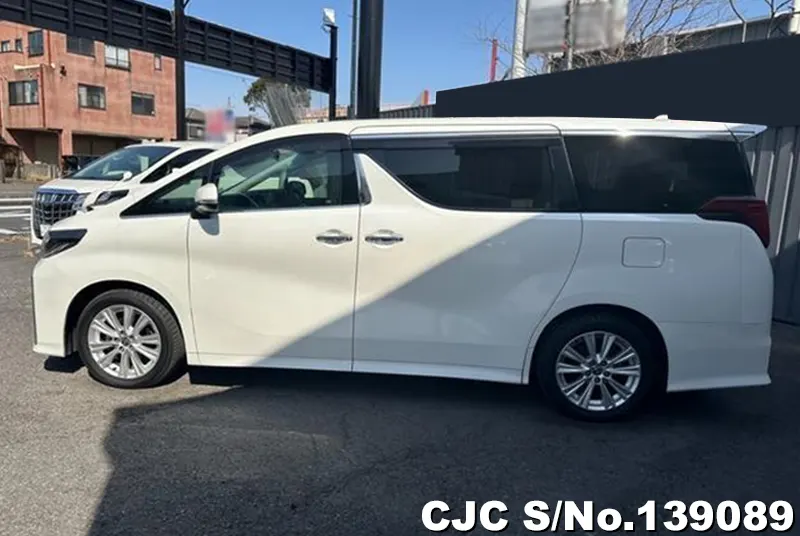 2020 Toyota / Alphard Stock No. 139089