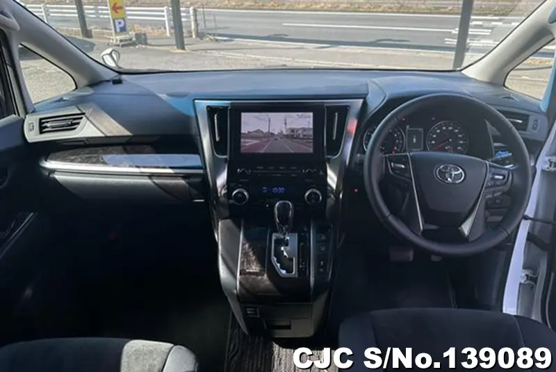 2020 Toyota / Alphard Stock No. 139089