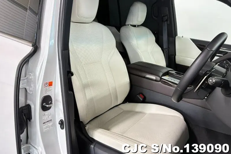 2023 Lexus / LX 600 Stock No. 139090