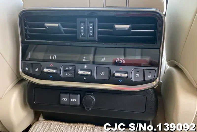 2023 Toyota / Land Cruiser Stock No. 139092