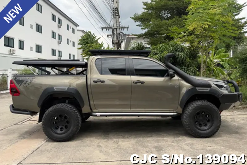 2020 Toyota / Hilux / Revo Rocco Stock No. 139094
