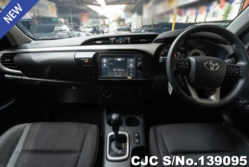 2020 Toyota / Hilux / Revo Stock No. 139095