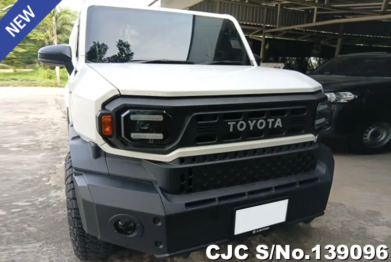 2025 Toyota / Hilux / Champ Stock No. 139096
