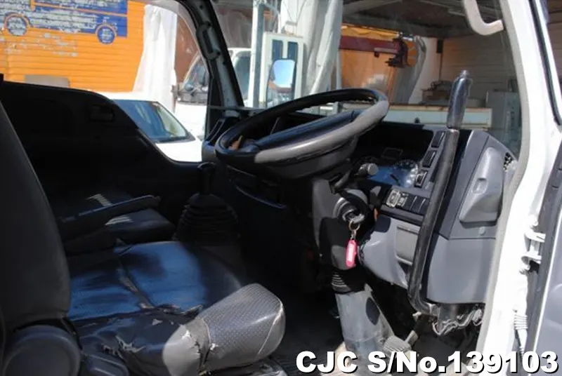 2007 Isuzu / Elf Stock No. 139103