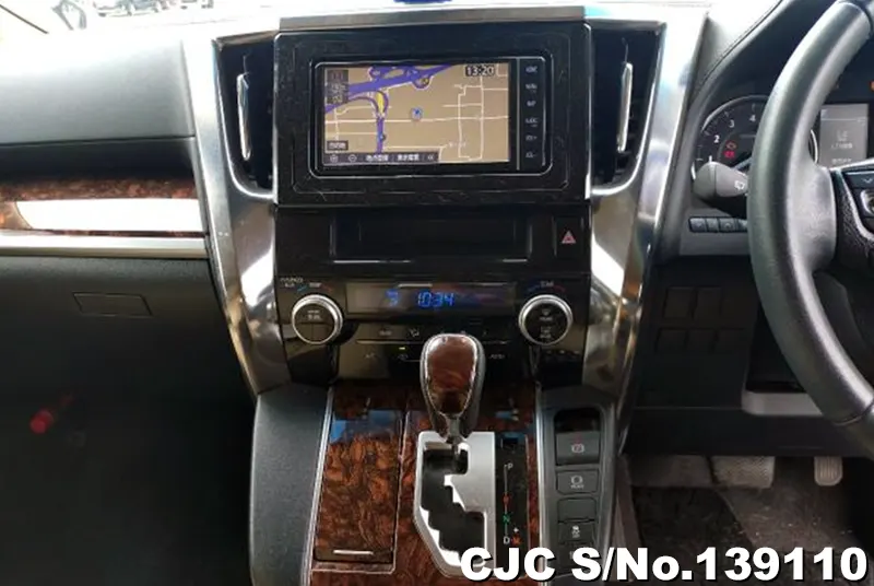 2018 Toyota / Alphard Stock No. 139110