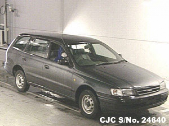 2001 Toyota / Caldina Stock No. 24640