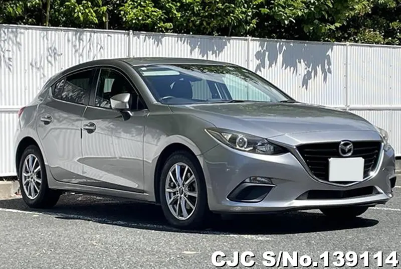 2015 Mazda / Axela Stock No. 139114