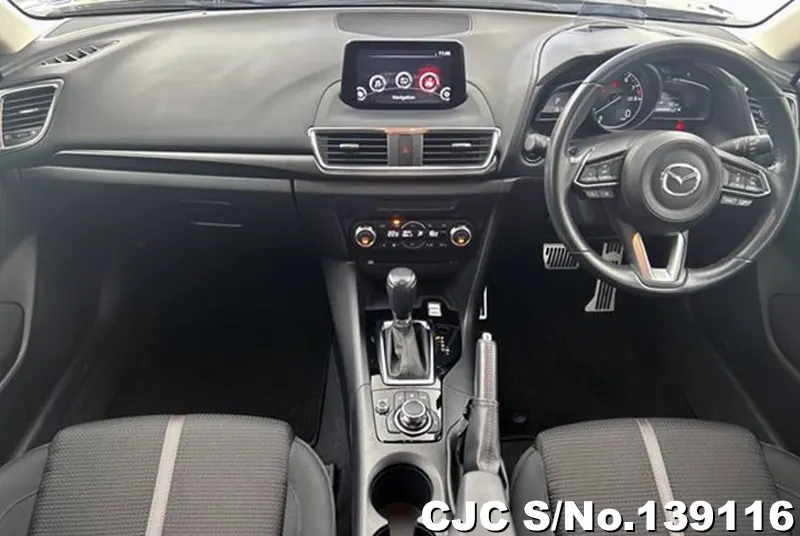 2018 Mazda / Axela Stock No. 139116