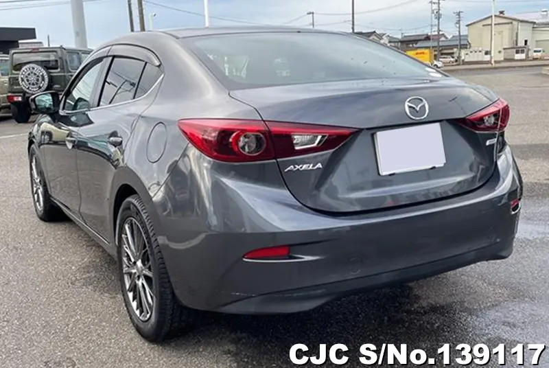 2014 Mazda / Axela Stock No. 139117
