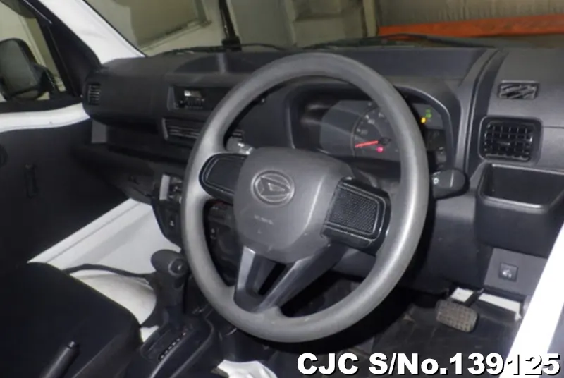 2022 Daihatsu / Hijet Stock No. 139125
