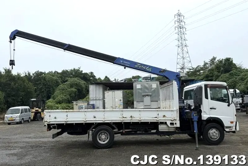 2011 Nissan / Condor Stock No. 139133