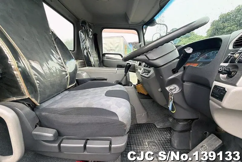 2011 Nissan / Condor Stock No. 139133