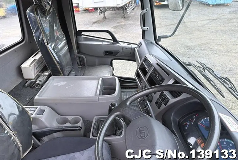 2011 Nissan / Condor Stock No. 139133