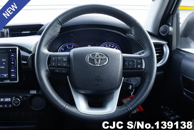 2016 Toyota / Hilux / Revo Stock No. 139138