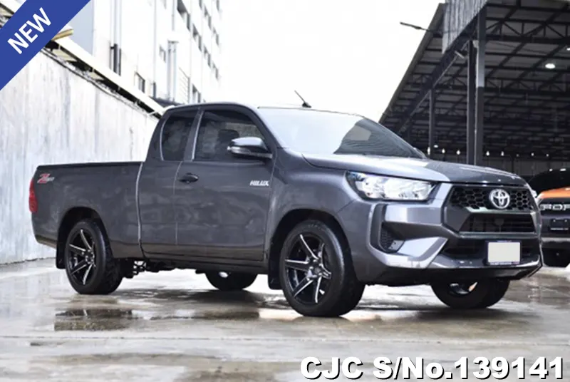 2025 Toyota / Hilux / Revo Stock No. 139141