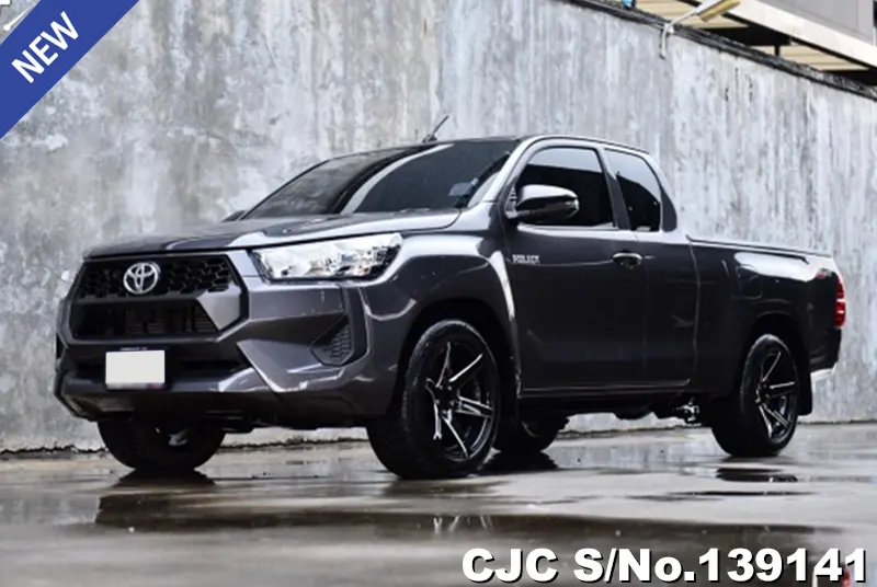 2025 Toyota / Hilux / Revo Stock No. 139141