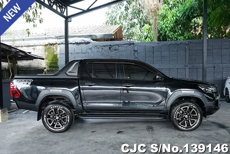 2020 Toyota / Hilux / Revo Rocco Stock No. 139146