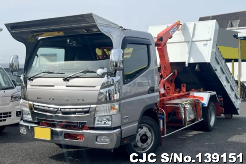 Mitsubishi / Canter 2019