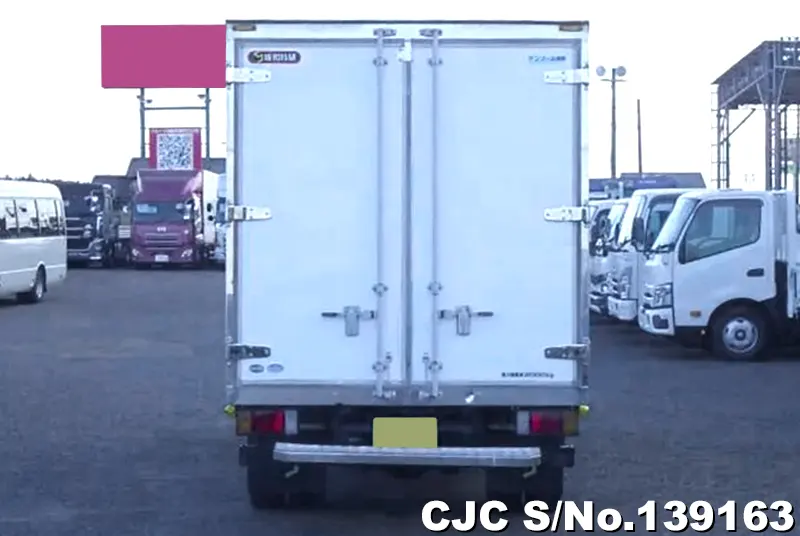 2017 Isuzu / Elf Stock No. 139163