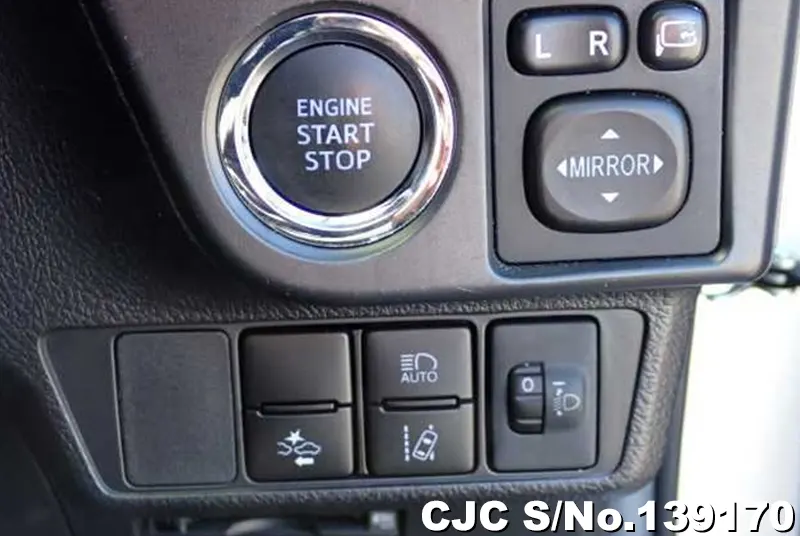 2020 Toyota / Corolla Axio Stock No. 139170