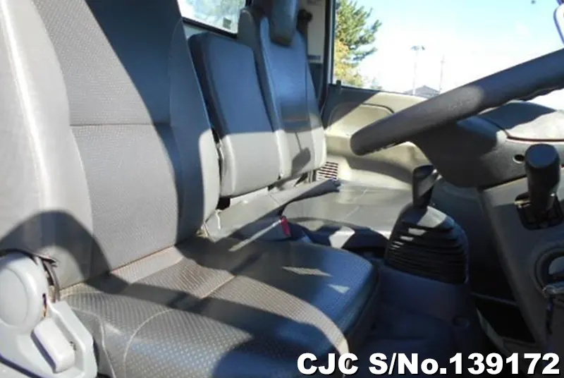 2015 Isuzu / Elf Stock No. 139172