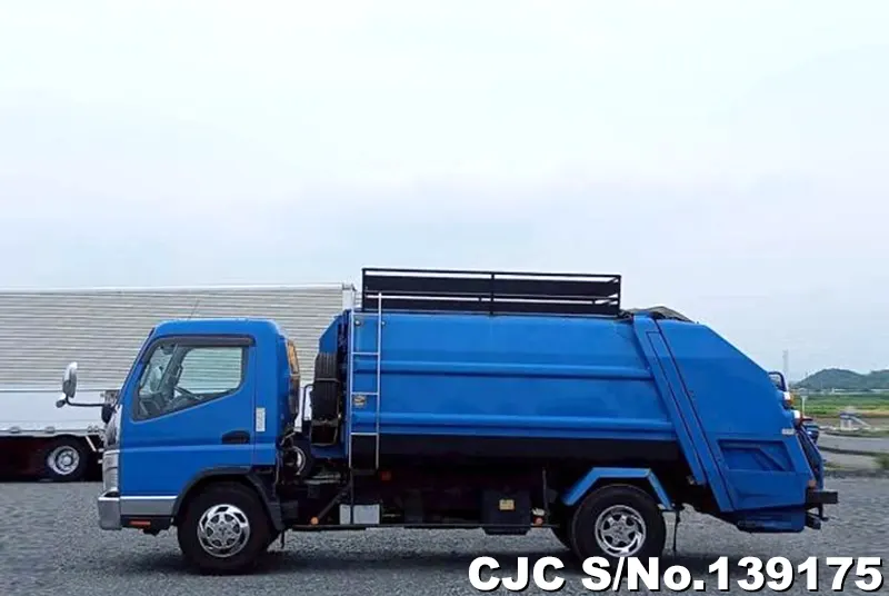 2006 Mitsubishi / Canter Stock No. 139175