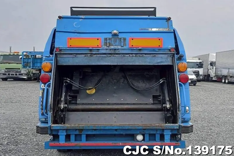 2006 Mitsubishi / Canter Stock No. 139175
