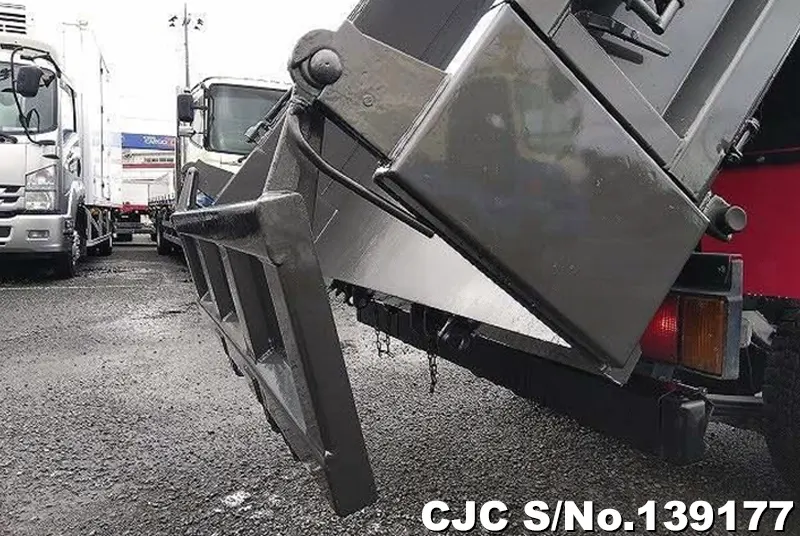 2012 Isuzu / Elf Stock No. 139177