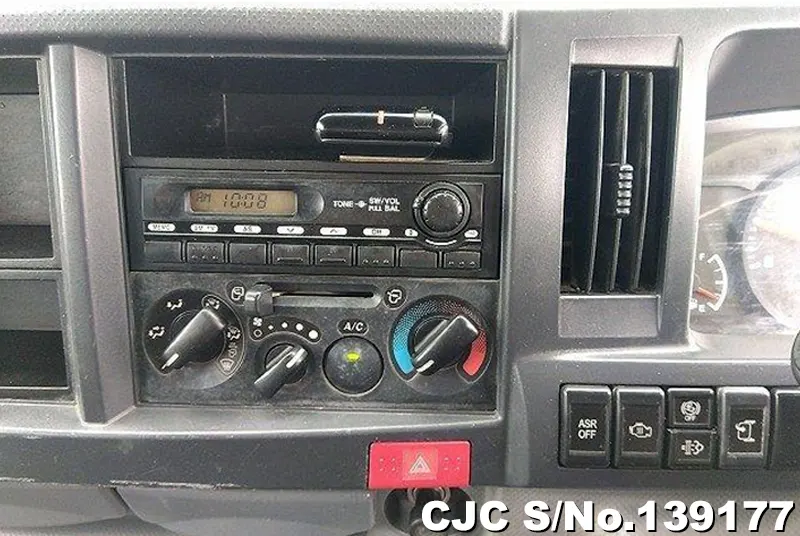 2012 Isuzu / Elf Stock No. 139177