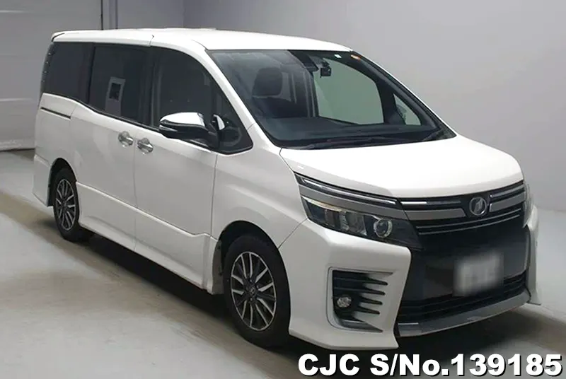 2016 Toyota / Voxy Stock No. 139185