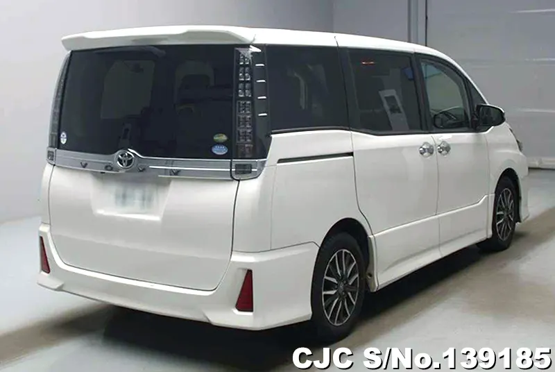 2016 Toyota / Voxy Stock No. 139185