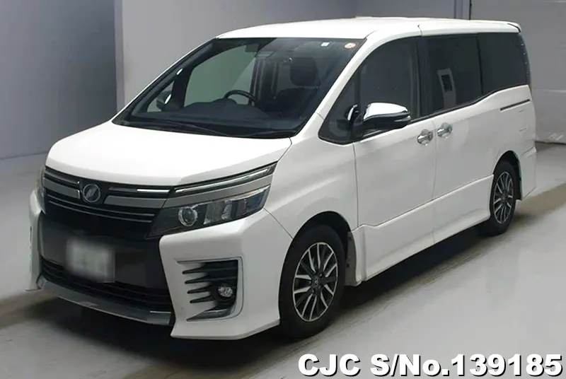 2016 Toyota / Voxy Stock No. 139185