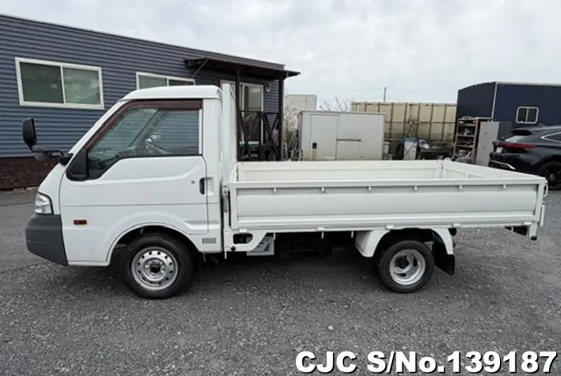 2016 Mazda / Bongo Stock No. 139187