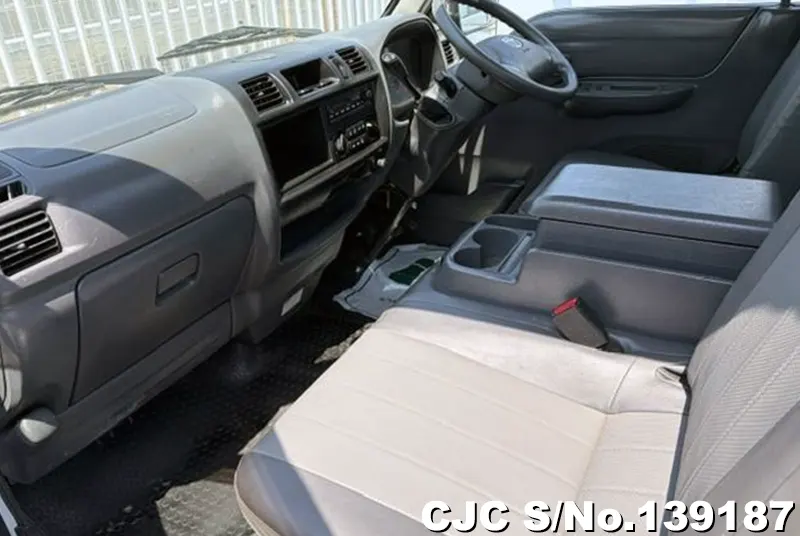 2016 Mazda / Bongo Stock No. 139187
