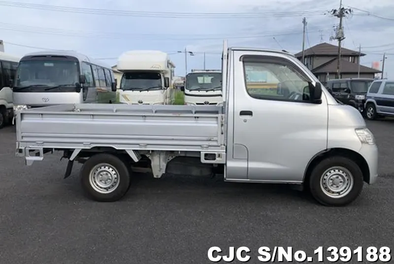 2016 Toyota / Townace / Truck Stock No. 139188