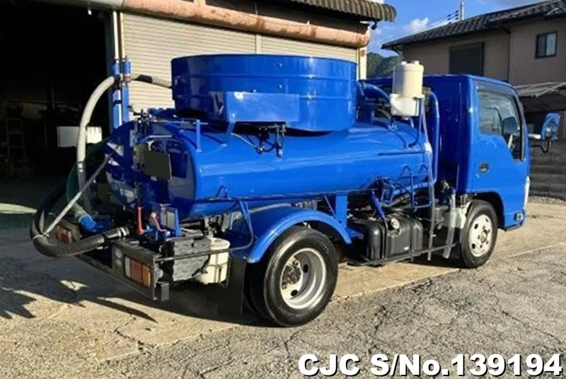 2017 Isuzu / Elf Stock No. 139194