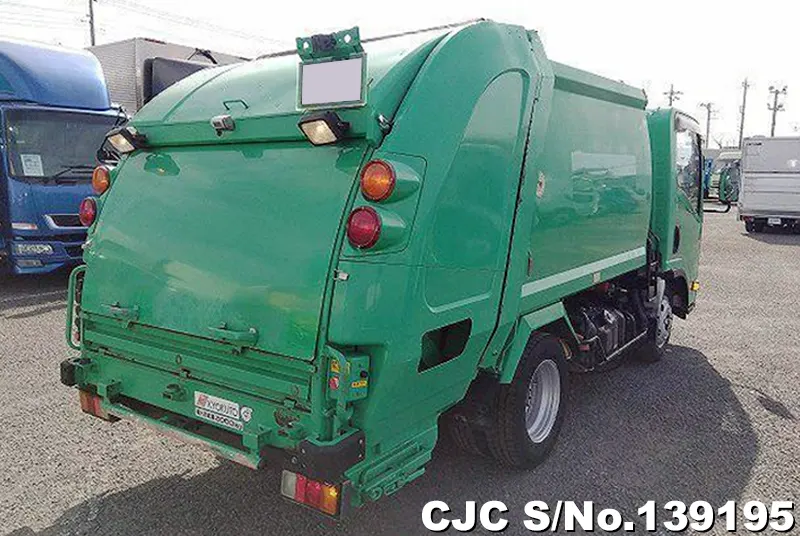 2013 Isuzu / Elf Stock No. 139195
