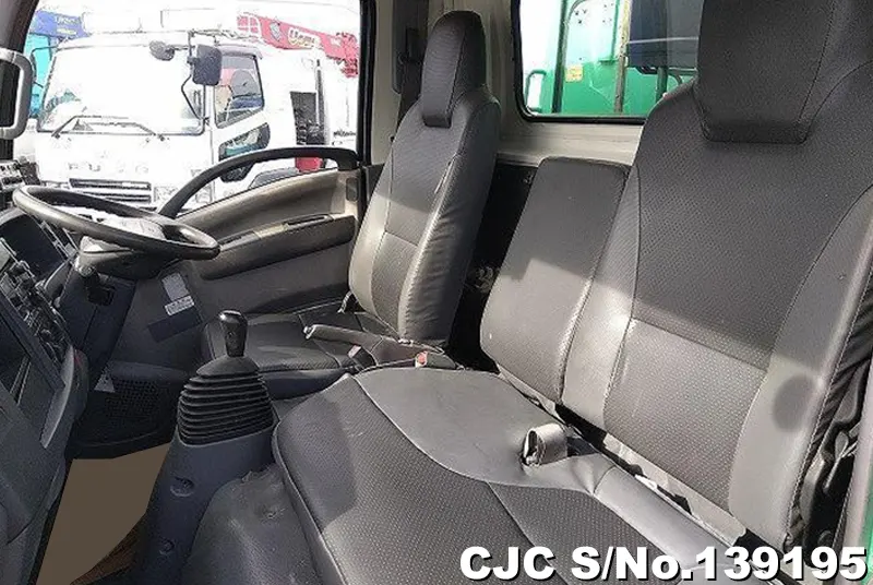 2013 Isuzu / Elf Stock No. 139195