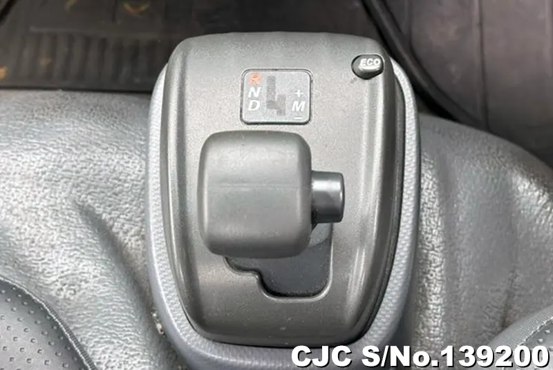 2008 Isuzu / Elf Stock No. 139200
