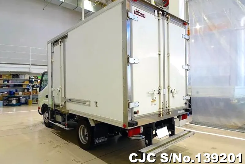 2018 Hino / Dutro Stock No. 139201