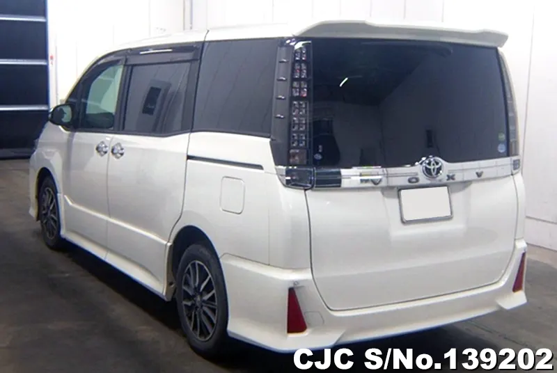 2017 Toyota / Voxy Stock No. 139202