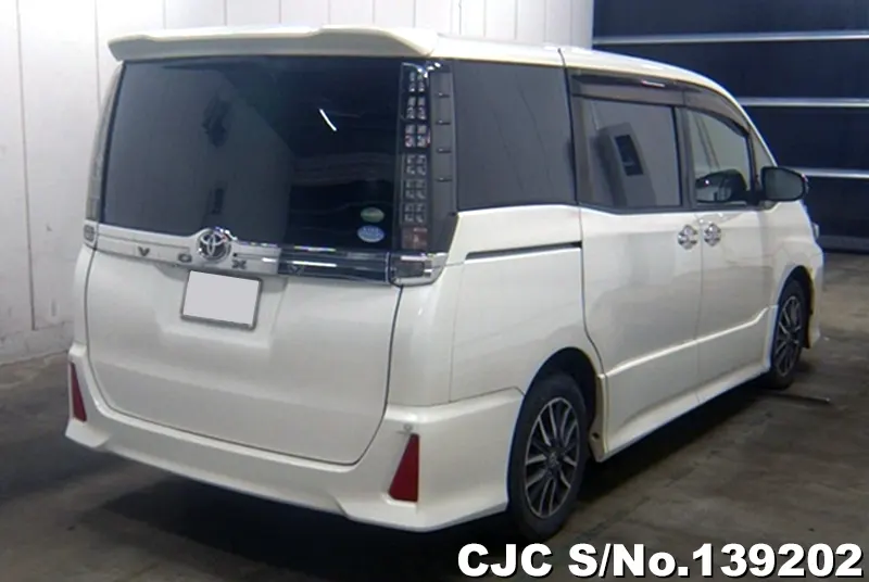 2017 Toyota / Voxy Stock No. 139202