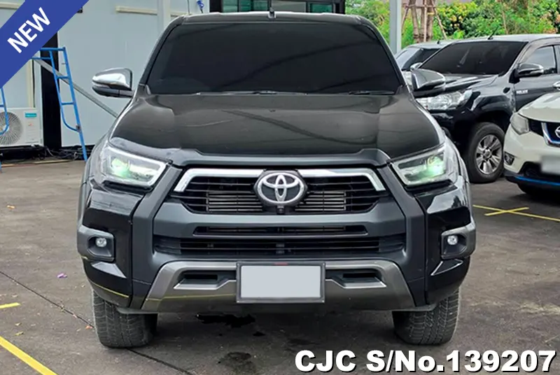 2023 Toyota / Hilux / Revo Stock No. 139207