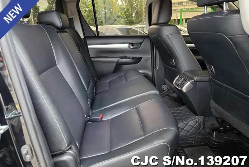 2023 Toyota / Hilux / Revo Stock No. 139207