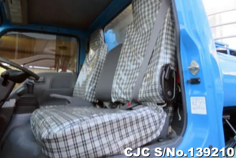2016 Isuzu / Elf Stock No. 139210