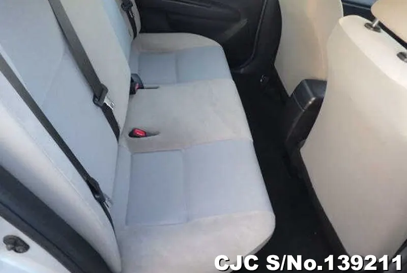 2016 Toyota / Corolla Axio Stock No. 139211
